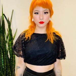 Black lace crop